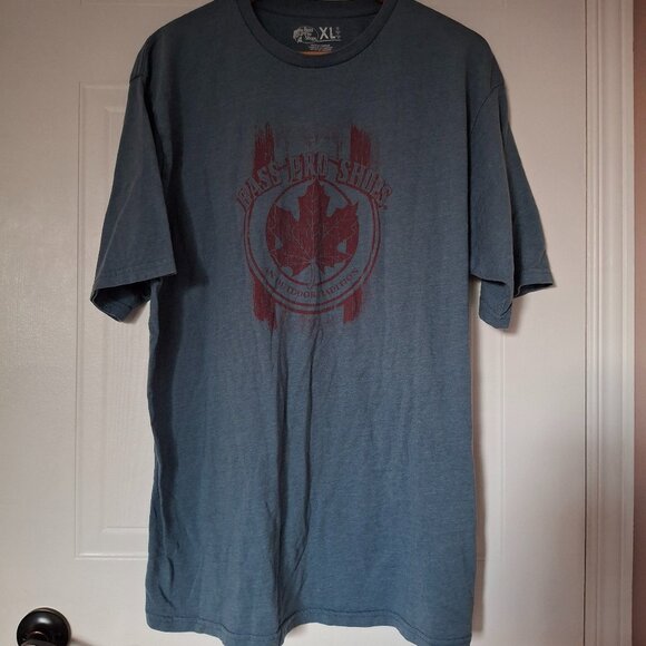 Bass Pro Shops Tshirt - Picture 1 of 4